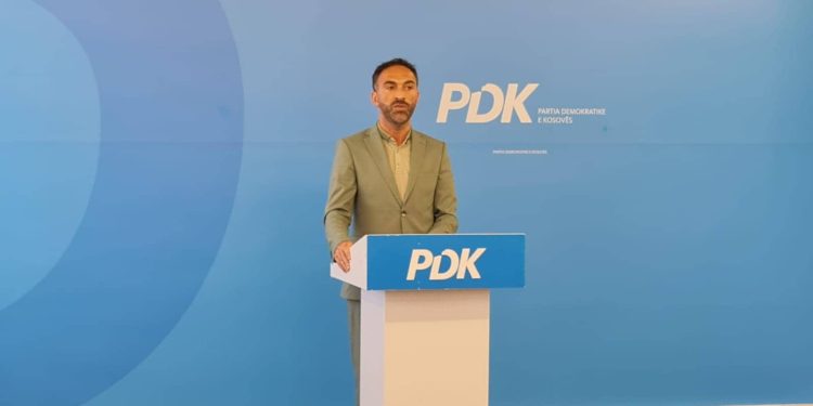 Stavileci: Qeveria duhet të largojë TVSH-në dhe akcizën për një periudhë të caktuar