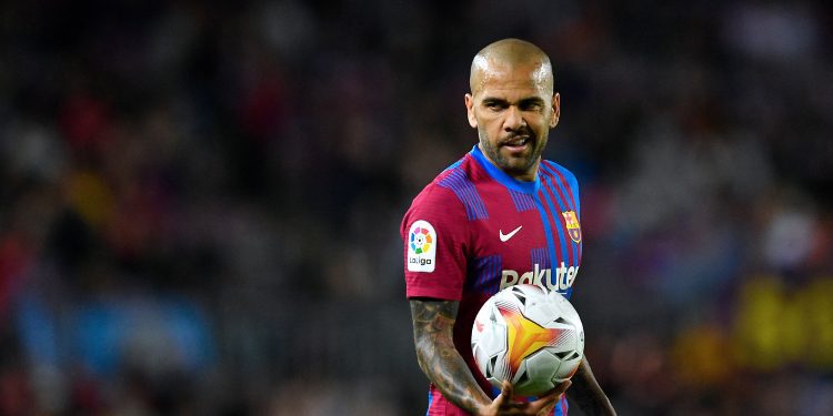 Barcelona nuk ia vazhdon kontratën Dani Alves