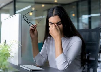 A e dini se çfarë e shkakton dhimbjen e kokës, këto janë disa nga arsyet