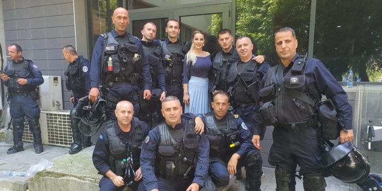 Balje për policët e Kosovës: Mos harroni kurrë se jeni të veçantë dhe të rëndësishëm