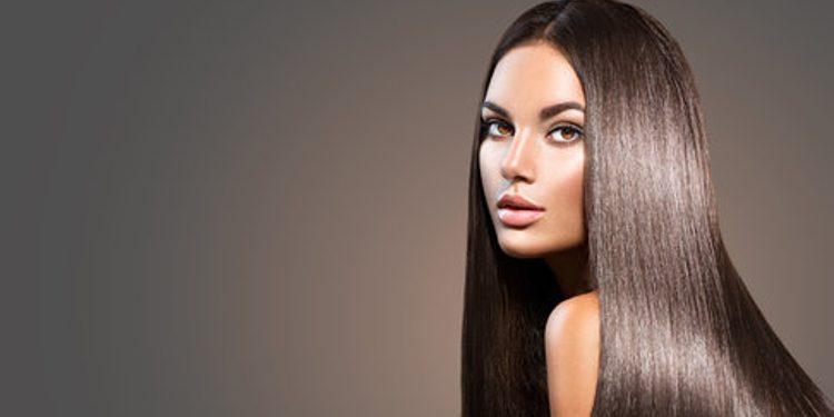 Ja disa mënyra natyrale për të drejtuar flokët tuaj!