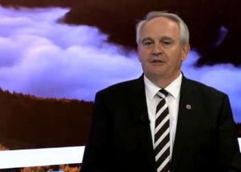 Dedaj: Osmani për mu nuk është presidente, bashkëshorti i saj vinte në punë sipas dëshirës