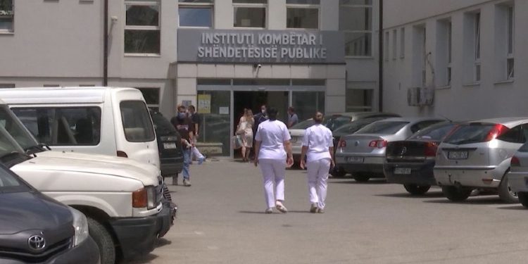 IKSHPK: Kujdesuni për shëndetin, rastet me Covid-19 janë rritur