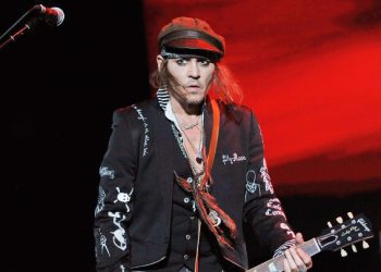 Aktori, Johnny Depp me album të ri në bashkëpunim me rokerin Jeff Beck