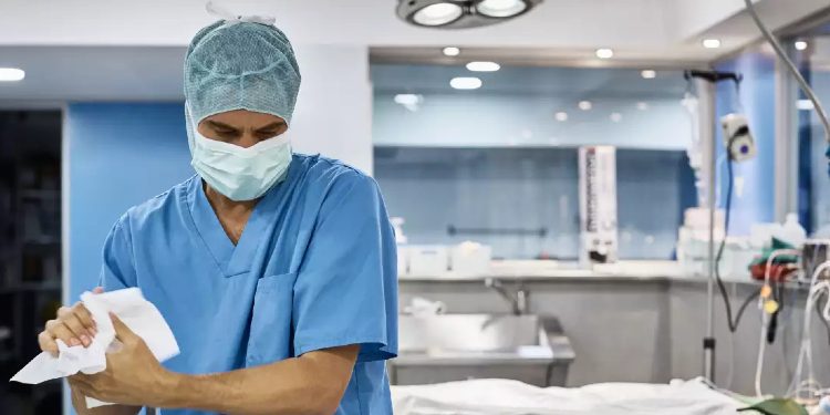 Shqipëria në 24 orët e fundit shënon 289 raste të reja me koronavirus