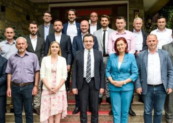 Lladrovci pas takimit me Kurtin: Qasjet mund t’i kemi të ndryshme, por na bashkon interesi i qytetarit!