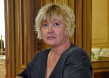 Rada Trajkovic ndalohet nga Policia serbe në aeroportin e Beogradit