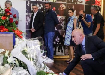 Haradinaj: Do të ruajmë kujtimet më të mira për ty Vjosa Berisha!