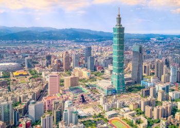 Kina kritikon SHBA-në, thotë se do të “luftojë deri në fund” për Taiwan-in