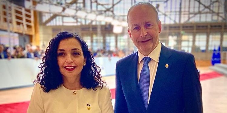 Osmani i tregon Kryeministrit të Irlandës interesimin e popullit kosovar për integrim në BE