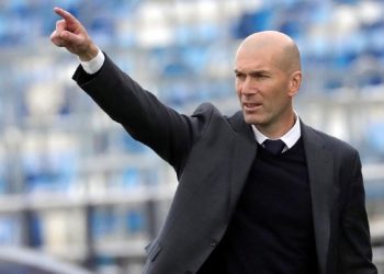 Zinedine Zidane arrin marrëveshje me Paris Saint Germain