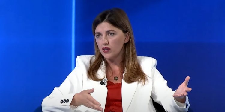 Haxhiu quan të papranushme deklaratën e Bashës por gjyqtarët dhe prokurorët