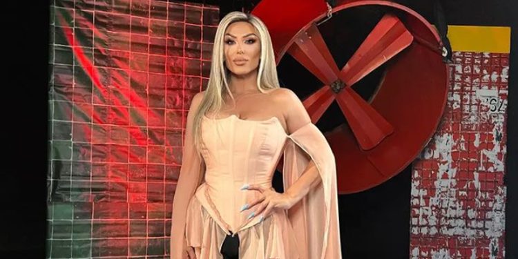 Arta Bajrami dërgon në vend amanetin e nënës sjellë këngën “Enigmatik”