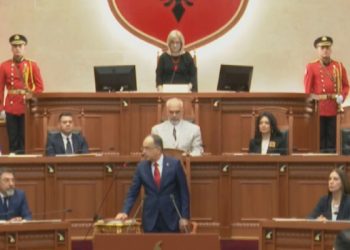 Betohet presidenti më i ri i Shqipërisë, Bajram Begaj