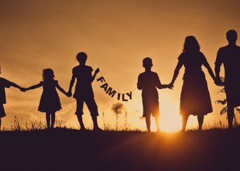 10 arsye pse të rinjtë nuk duan një jetë tradicionale