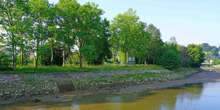 Ky është ishulli i Evropës që i “ndërron kombësitë” 2 herë në vit