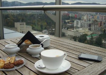 A e dini pse ndiheni ndryshe kur nuk pini kafen e mengjesit?!