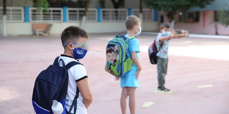 Shqipëri, shtohet numri i fëmijëve të prekur me koronavirus