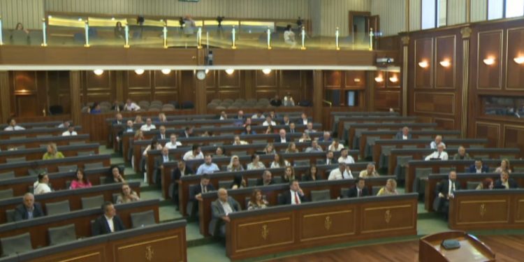 Deshton votimi nuk ka korum për deklarimin e pasurisë