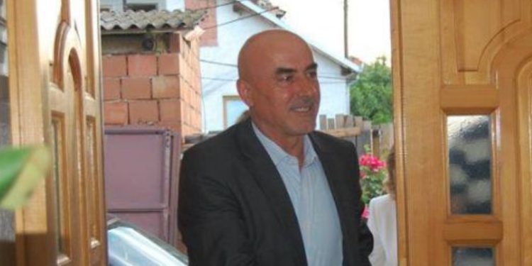 Nuredin Lushtaku jep në detaje versionin e tij për ngjarjen në Skenderaj