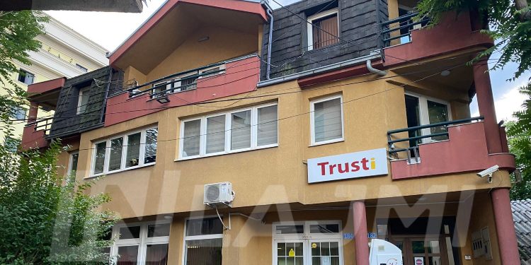 Qeveria thotë se ka rritje të punësimit, Trusti e thotë të kundërtën