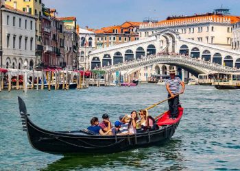 “Dashuria nuk është falas” jo jo as hyrja në Venecia nuk është me falas