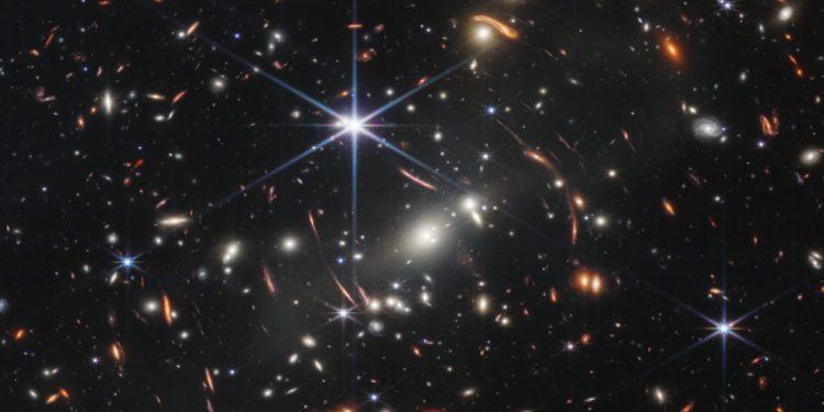 Kjo është pamja më e thellë e universit e publikuar ndonjëherë