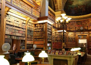 Cilat janë disa dorëshkrime që do të publikohen pas 100 viteve?