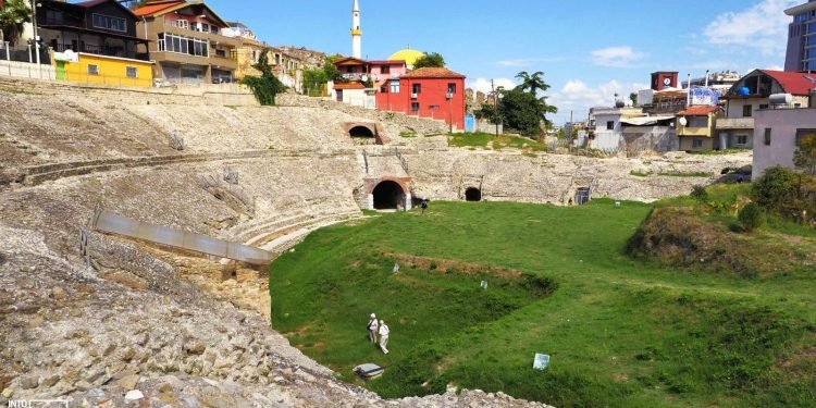 Rritet interesim për ta vizituar Amfiteatrin e Durrësit, flet drejtori i këtij institucioni