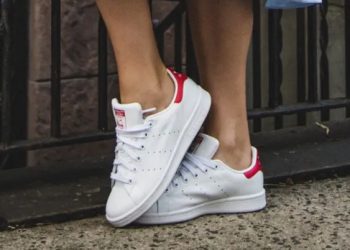 Kombinohen me gjithçka por si të kujdeseni për atletet e bardha