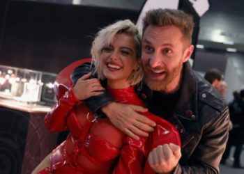 Pse Dj David Guettan e telefonoi Bebe Rexhën gjatë festivalit?