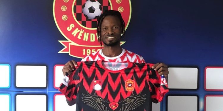 Drenica nënshkruan me qendërmbrojtësin Benjamin Agyare