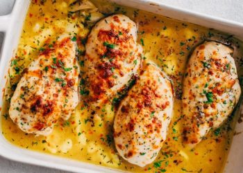 A keni provuar fileto pule të pjekura me ullinj, shije e veçantë!