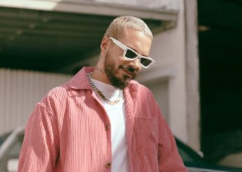 J Balvin me një video-mesazh para Festivalit “Sunny Hill” në Prishtinë