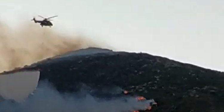 Vetëtima shkakton disa vatra zjarri në Llogara të Shqipërisë