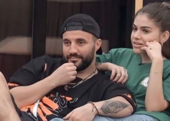 Sarah na lë pa koment me dedikimin për PM-n