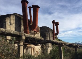 Ministria e Mbrojtjes së Shqipërisë: Kapen 4 çekë pranë uzinës së Poliçanit