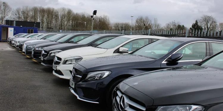 Çfarë po ndodh, bie numri i prodhimit të makinave