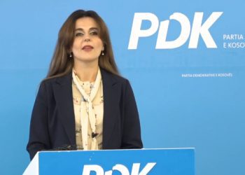 Çitaku-Kurtit: Dikur i rrëzoje ministrat për një fjalë goje, e tani Rakiçin në qeveri