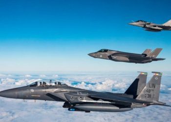 NATO zhvillon stërvitje ajrore mbi detin Baltik