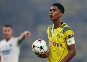 Liverpooli gjen “formulën” për ta “rrëmbyer” yllin e Dortmundit