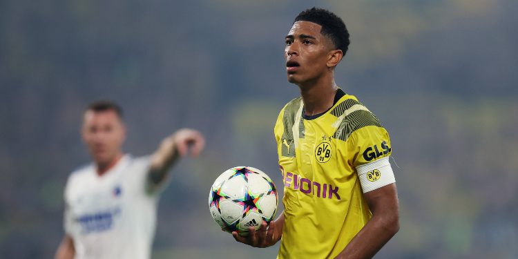 Liverpooli gjen “formulën” për ta “rrëmbyer” yllin e Dortmundit