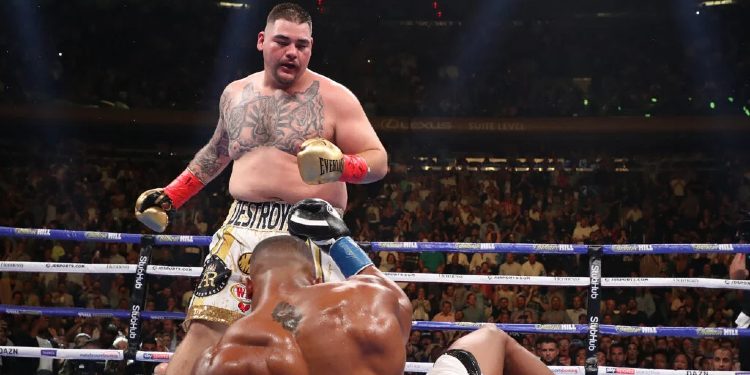 Boksieri Andy Ruiz mposht Luis Ortizin pas 3 rrëzimeve
