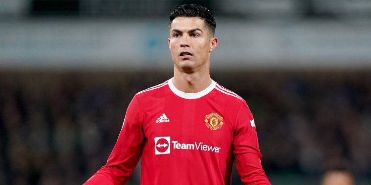 Cristiano Ronaldo ka mbetur te Manchester United
