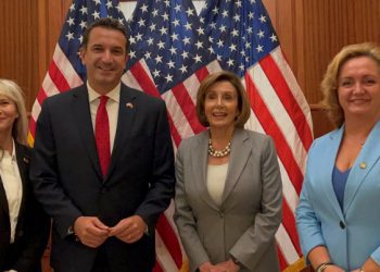 Kryebashkiaku Veliaj vizitë zyrtare në Amerikë, takohet me Nensi Pelos e të tjerë zyrtarë