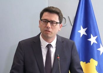 Kush kursen fiton, ministri Murati: Nëse shpenzoni më pak paguani më lirë