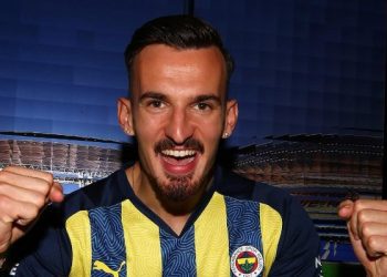 Ja për cilën skuadër Mërgim Berisha braktisi Turqinë!?