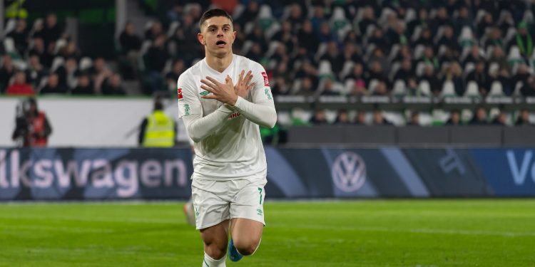 Rashica lojtari më i ri i klubit Galatasaray