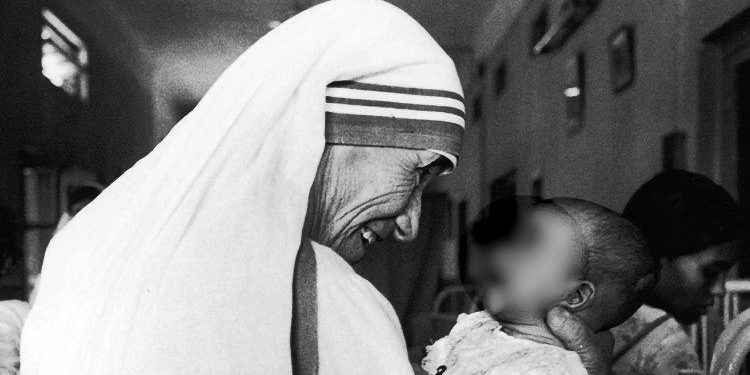 “E kam në zemër popullin tim”, libri dedikuar Nënës Terezë tani edhe në gjuhën gjermane