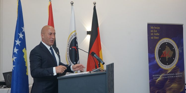 Haradinaj i shqetësuar për Rahovecin dhe Gjakovën fton qeverinë të marrë masa